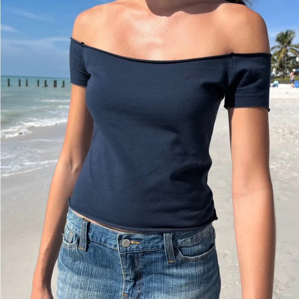 Brandy Melville Bonnie Crop Top - Navy Blue
